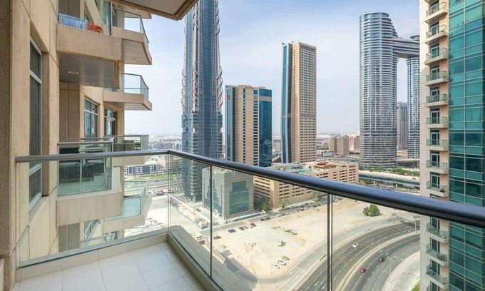 Downtown Dubai Apartment | Luxurious 2BR close to Burj Khalifa and Dubai Mall