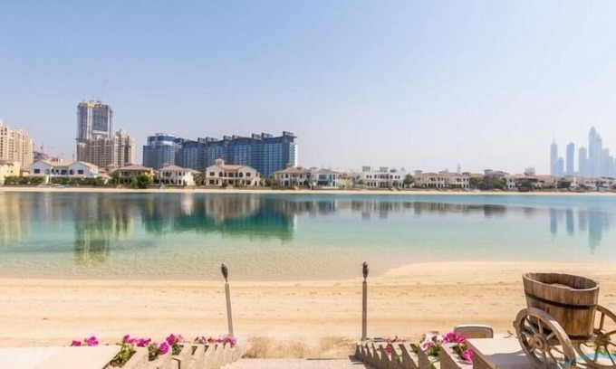 Palm Jumeirah Villa | Luxurious 6 bedrooms Villa in Palm Jumeirah