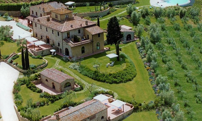 San Pietro in Bossolo Villa | Luxury private villa with pool near Florence