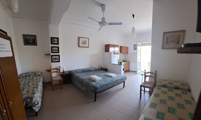 Tropea Apartment | Marina, seaside area, 5 min.walk beach, 15 min. trainstation, wi fi. parking.