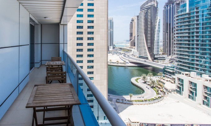Dubai Marina Apartment | Modern 01 BR Apartment in Marina Diamond 1- Dubai Marina