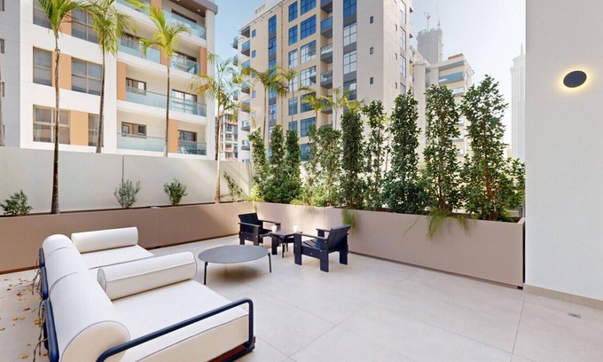 Al Satwa Apartment | Mood 45 - Deluxe Studio: Chic with private Terrace