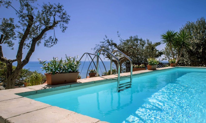 Marina del Cantone Villa | My Rental Homes - Villa Sea Breeze in Nerano, with pool, terrace and sea view
