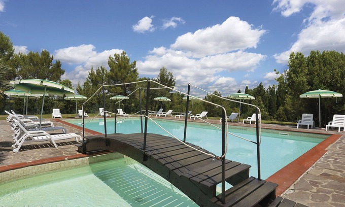 Terricciola House | Nice apartment in villa for 4 guests with WIFI, pool, terrace and pets allowed