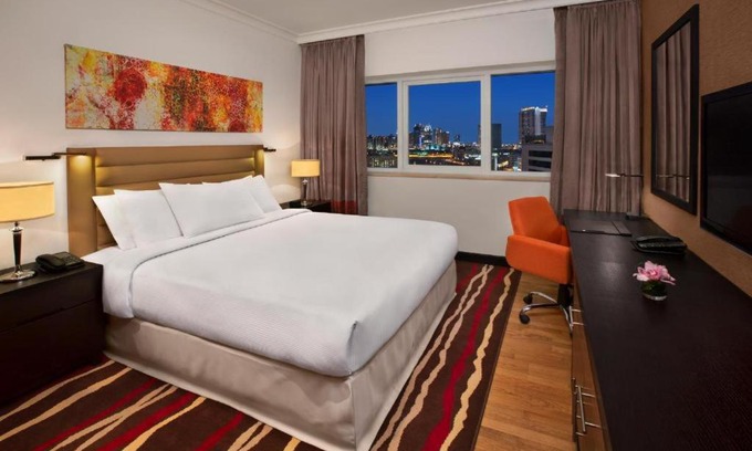 Barsha Heights Apartment | One Bedroom Apartment Near Mall Of Emirates By Luxury Bookings