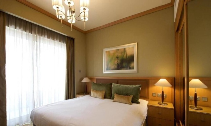 Beach & Coast Apartment | One Bedroom Apartment Near Sharjah Aquarium By E R