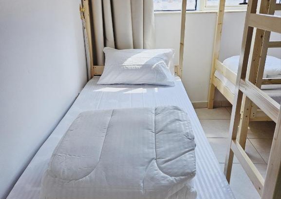 Dubai Marina Hostel | Over the Horizon