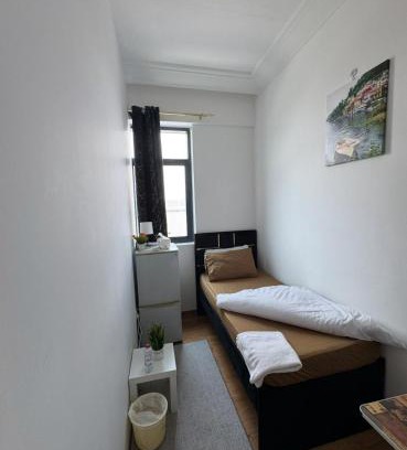 Deira Apartment | Palm hostel