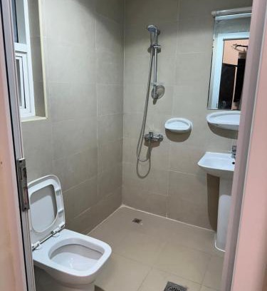 Trade Centre 1 Hostel | Palm Inn Hostel 2024
