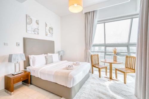 Dubai Sports City Apartment | PVH - Exquisite 1BR near Golf Club - Diamond Tower