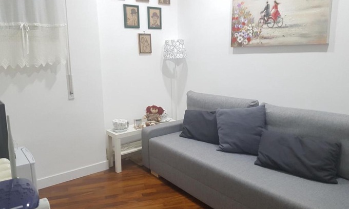 Arenella House | small bedroom vomero's