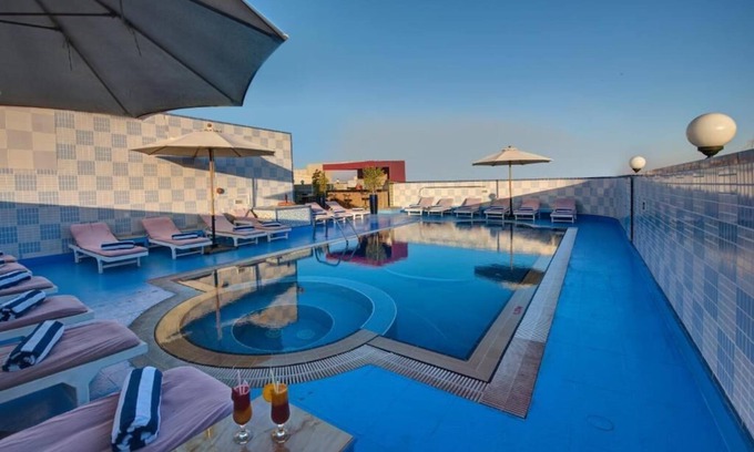 Al Muraqqabat House | Standard Room Near Kadooli Supermarket