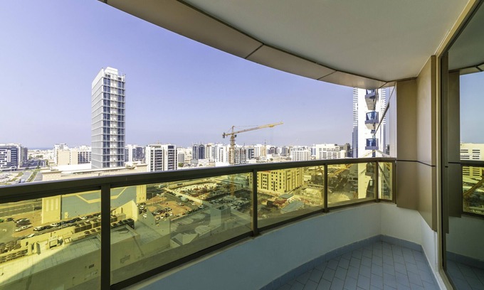 Trade Center Apartment | Stylish 2BR close to Dubai Future Museum & DIFC