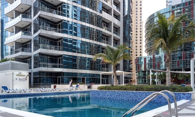 Dubai Marina Apartment | Stylish Studio Apartment with Dubai Marina Views