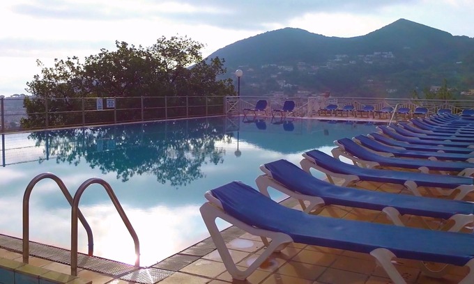 Casamicciola Terme House | Suisse Thermal Village
