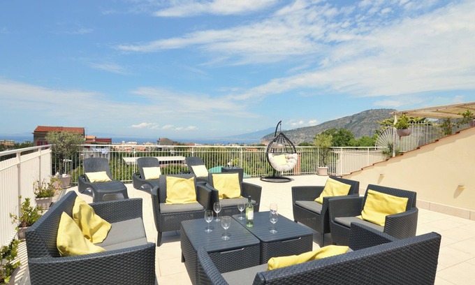 Sant'Agnello House | The most welcoming Family Holidays House in Sorrento Amalfi Coast