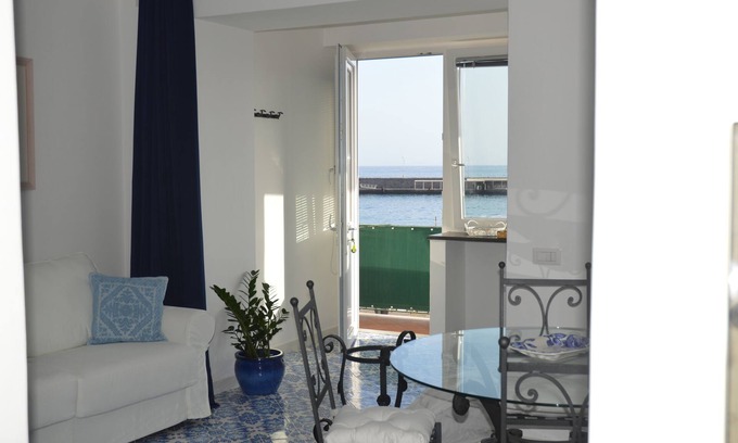 Marina Grande House | the port guesthoause in Capri