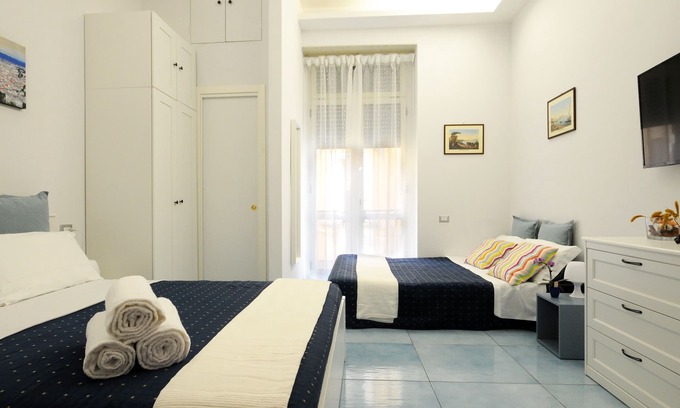 Historical Center Apartment | The Sassolini House - Turquoise Rooms