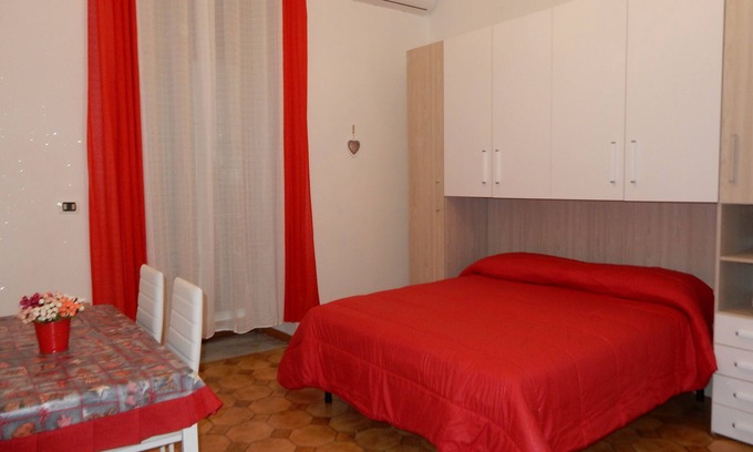 Quartieri Spagnoli House | TITTY 'HOME - An apartment in the historic center for everyone