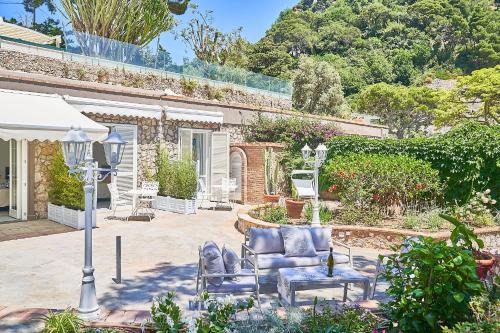 Marina Piccola Bed & Breakfast | To Be Capri Sea view Rooms