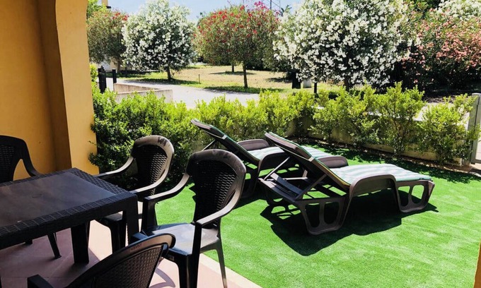 Contrada Difesa II VV Apartment | Two Bedroom Apartment, private Garden, 15 minute walk to Beach through Forest