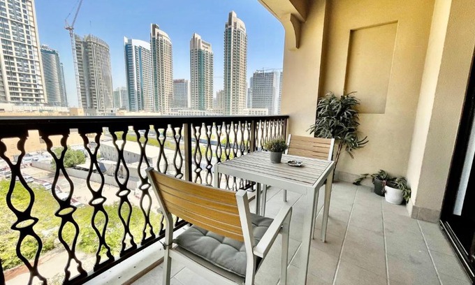 Downtown Dubai Apartment | Ultimate Luxury in Dubai Downtown - Burj Views