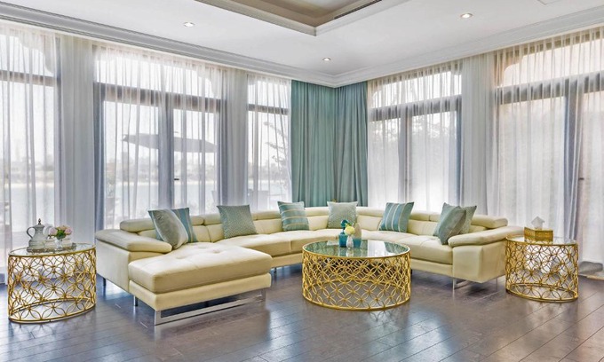 Palm Jumeirah Villa | Upscale 6BR Villa with Private Pool on Palm Jumeirah