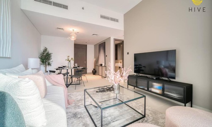 Barsha Heights Apartment | Vibrant 1 Bedroom Apartment in Euro Residences.