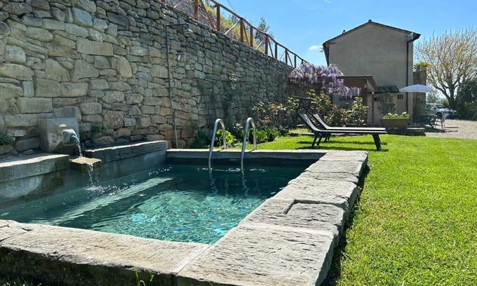 Cortona Villa | Villa Calcinaio - Holiday Country Villa with swimming pool in Cortona