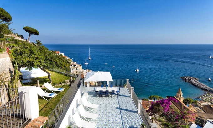 Amalfi Villa | Villa Del Piano - Four Bedroom Villa, Sleeps 8