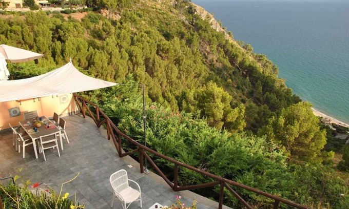 Sperlonga House | VILLA ROMANTIC COVE amazing sea view villa