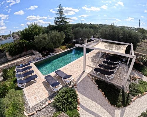 Alberobello House | Villa with Trullo and Pool, Alberobello