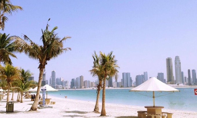 Al Muraqqabat Hotel | Zain International Hotel