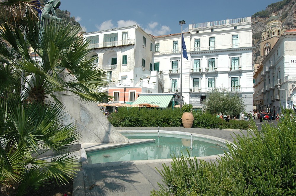 Amalfi Hotel | Hotel Fontana