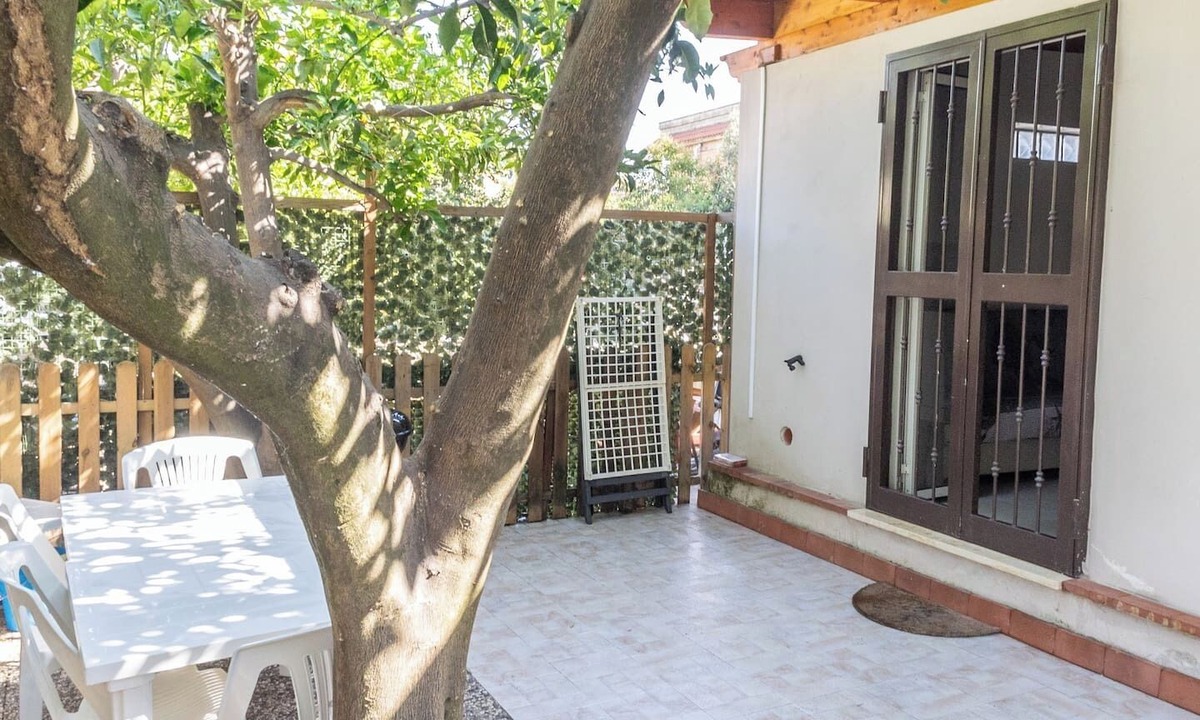 Giugliano in Campania House | Villa Elly - Napoli