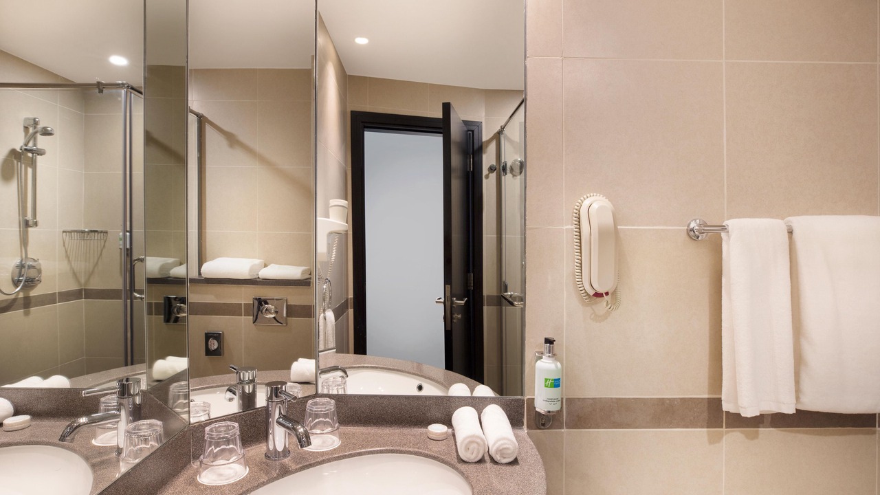 Photo of Bathroom in Al Wasl