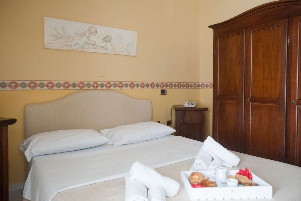 Photo of Bedroom in Caserta Vecchia