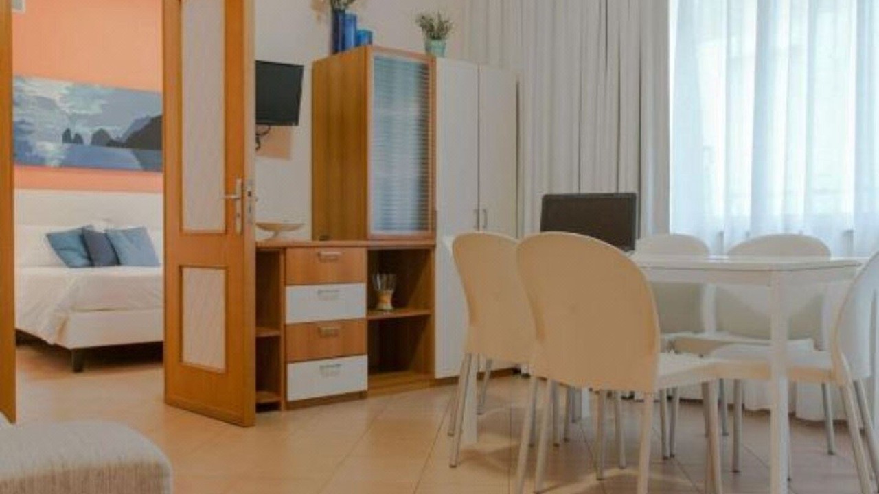Photo of Livingroom in Sorrento City Centre