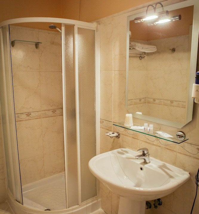 Photo of Bathroom in Nola