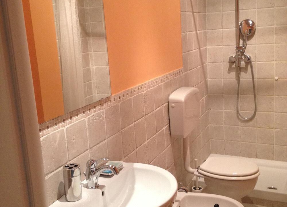 Photo of Bathroom in Villa Caldari