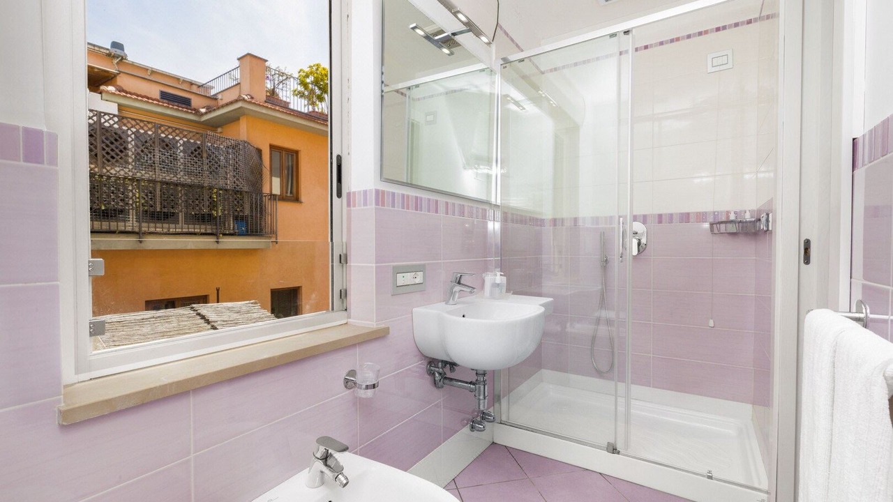 Photo of Bathroom in Sorrento City Centre