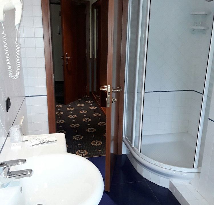 Photo of Bathroom in Amorosi