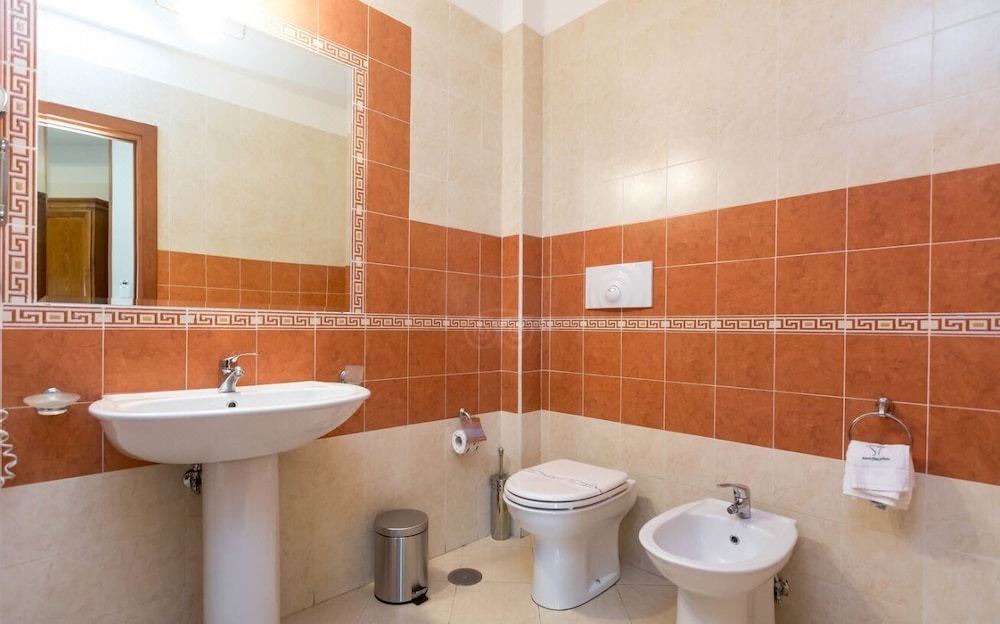 Photo of Bathroom in Zona Ospedaliera