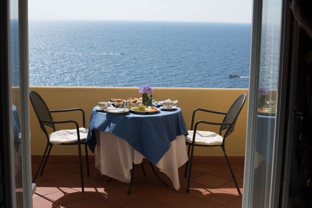 Photo of Patio Balcony in Marina Piccola
