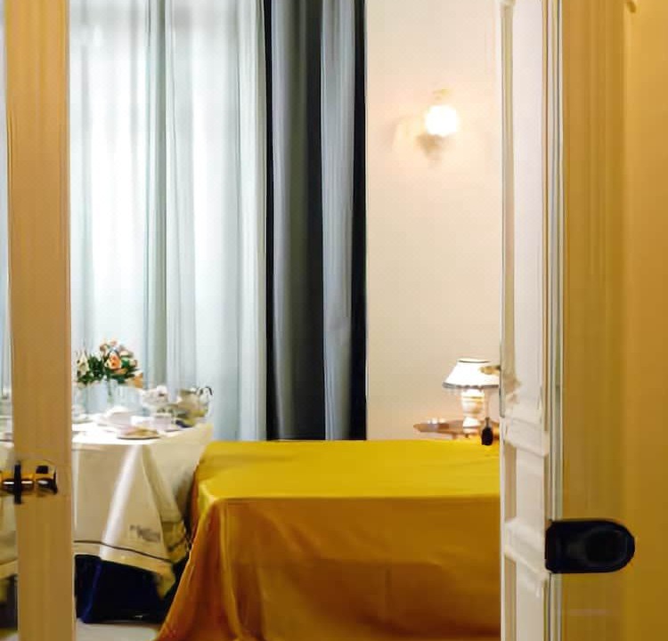 Photo of Bedroom in Historical Center
