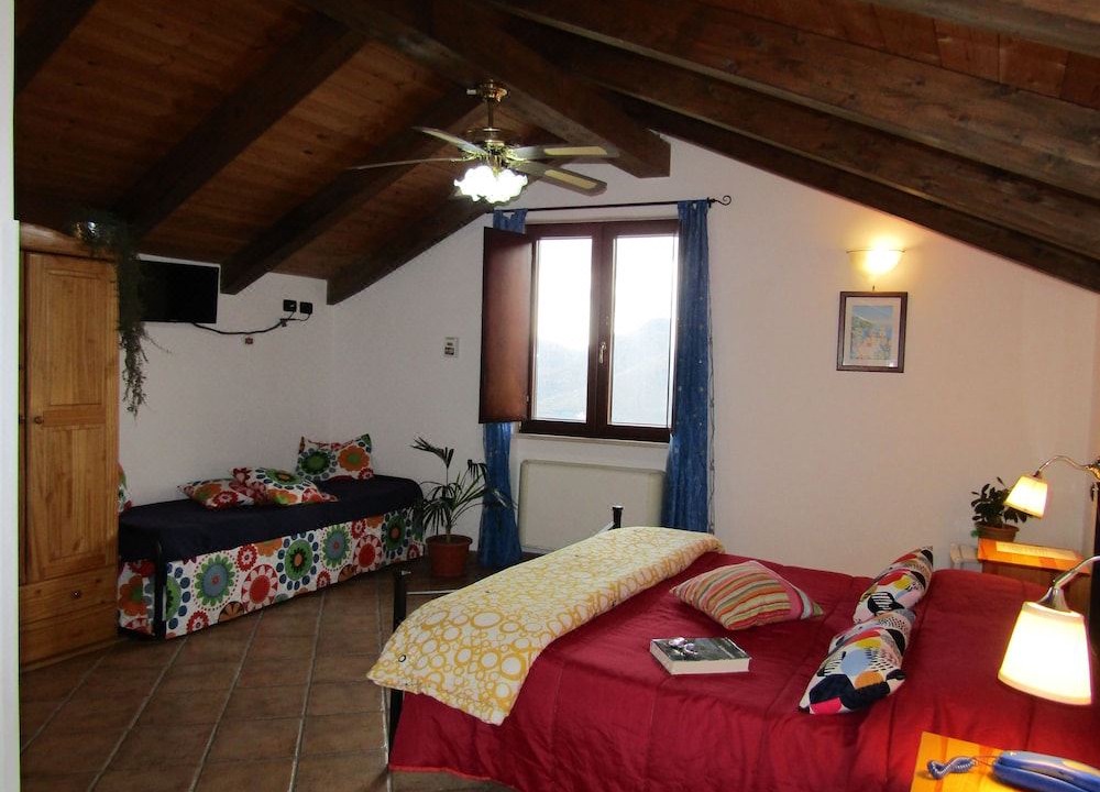 Photo of Bedroom in Campinola
