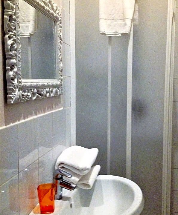 Photo of Bathroom in Naples City Centre