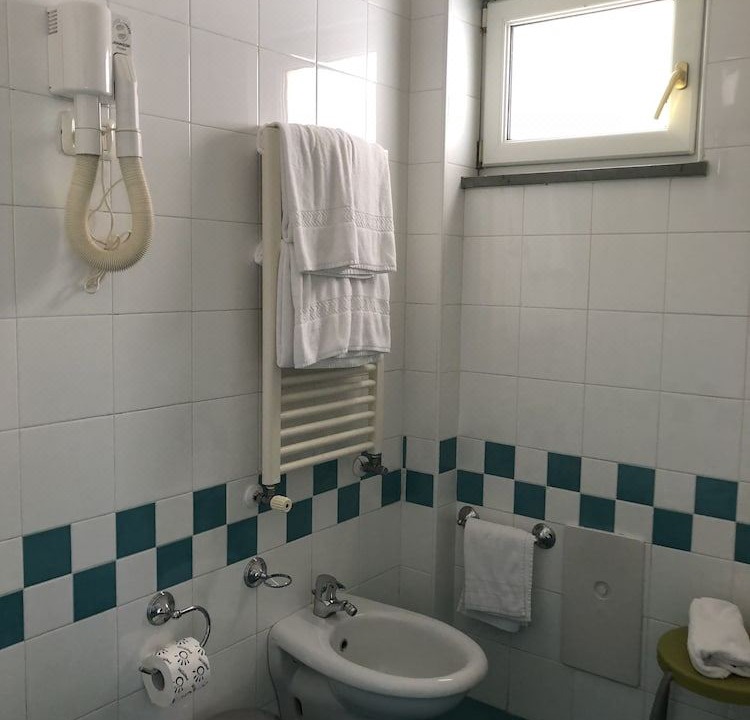 Photo of Bathroom in Licola