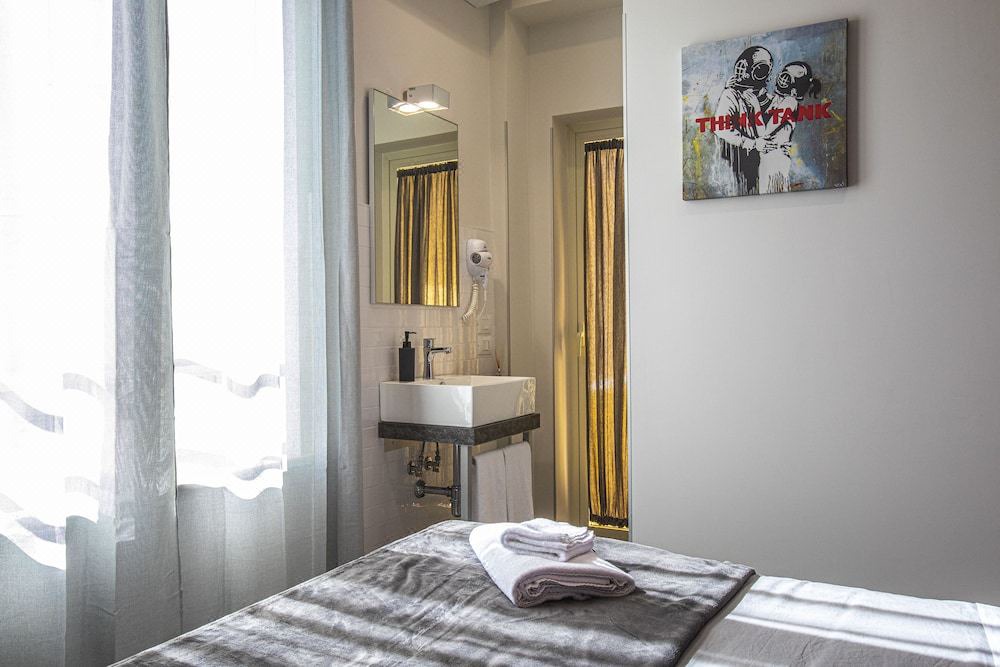 Photo of Bedroom in Naples City Centre