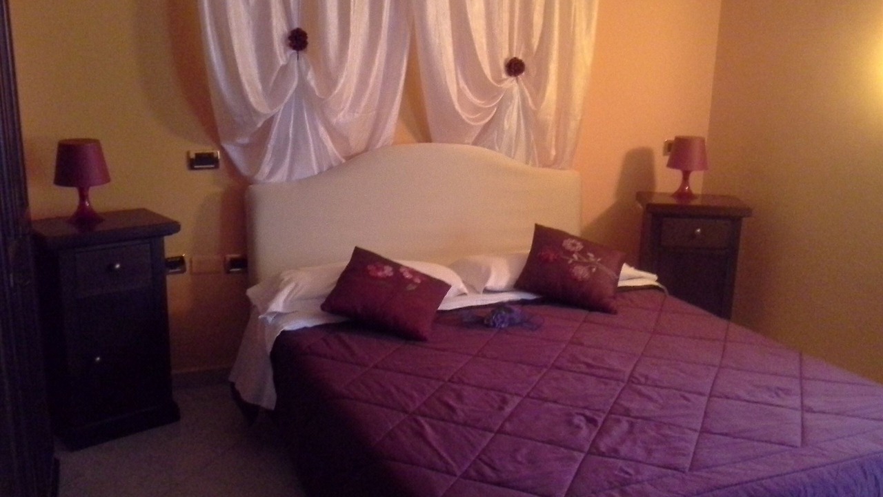 Photo of Bedroom in Caserta Vecchia